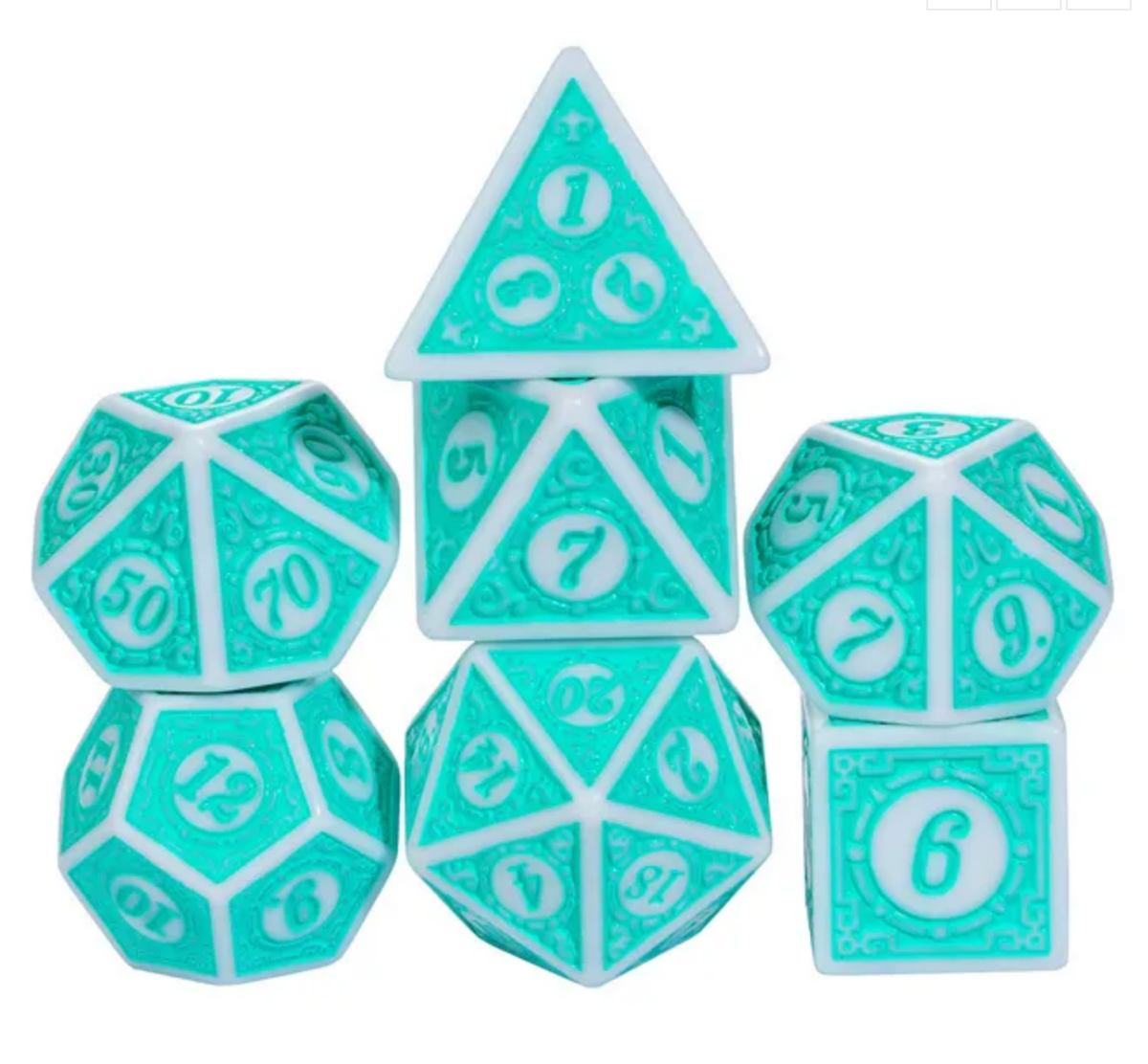 Motif: Azure Dreams Poly 7 Dice Set